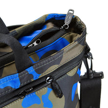 Load image into Gallery viewer, SLANGIN NYLON &quot;SMELL PROOF&quot; BACKPACK
